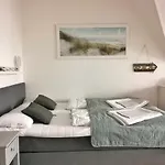 Obj 84 Meerblick Fewo Fuer 2 Bis 3 Personen Strandnah, Wlan